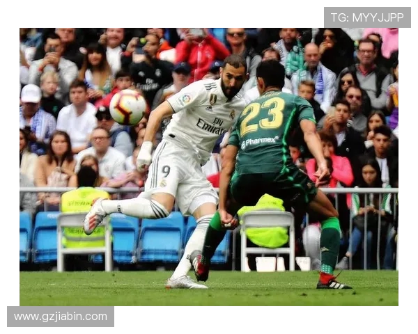 皇马在西甲赛程中的关键战与连胜节点分析