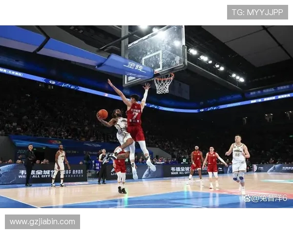 直播吧足球录像机与CBA直播：如何同时观看篮球与足球