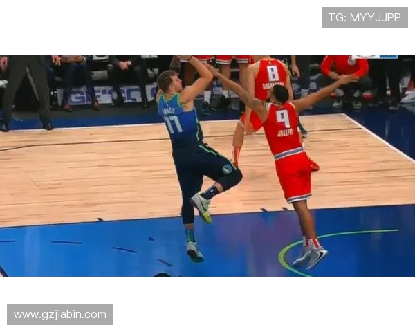 篮球运动中“篮下假动作频率”是否已与裁判判罚机制关联度加深